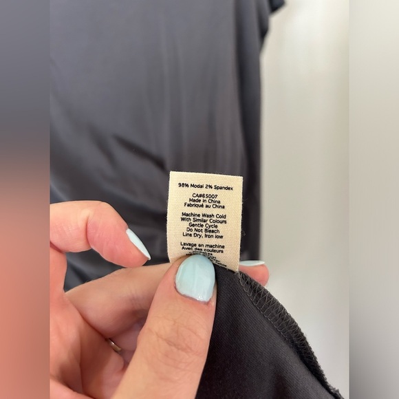 NWOT Jackson Rowe Women’s “Knotty” Tee - Picture 8 of 10